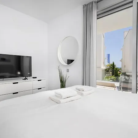 Stylish 3 Bedroom Le Mirage Close To Rdr317