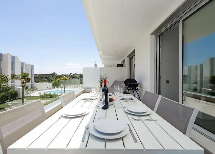 Stylish 3 Bedroom Le Mirage Close To Rdr317