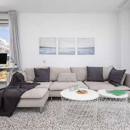 Stylish 3 Bedroom Le Mirage Close To Rdr317 * Estepona