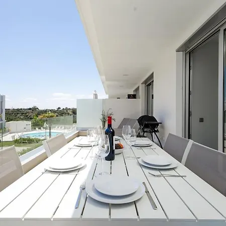 Stylish 3 Bedroom Le Mirage Close To Rdr317